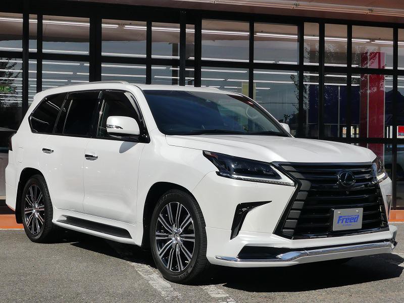 レクサス LX 570 ”Black Sequence” AWD 8人の中古車情報 | 中古車販売